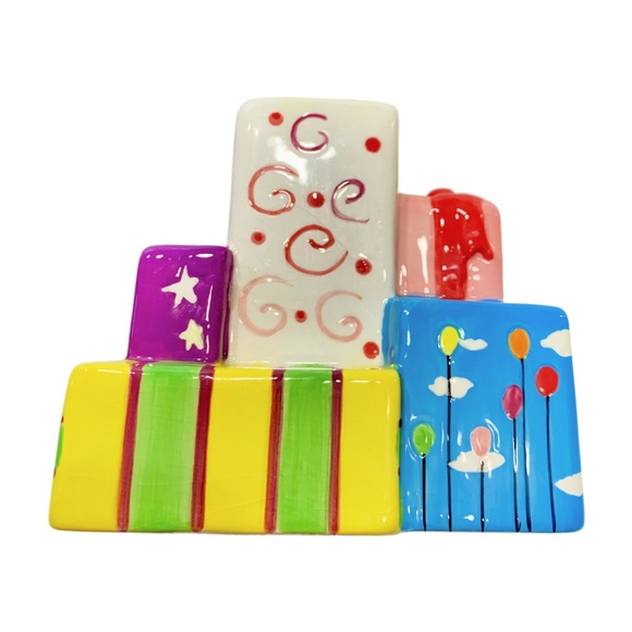 Vintage Ceramic Birthday Cake Pedestal Stand with Presents Server - Picture 4 of 13